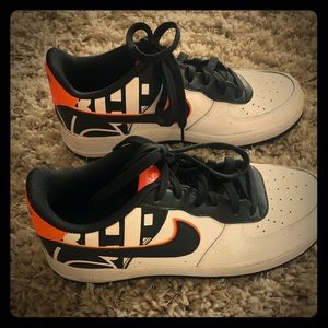 Boys youth Air Force Ones